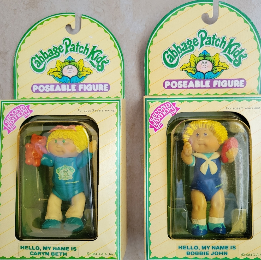 VTG Cabbage Patch Kids Poseable Figures-Set of 2
